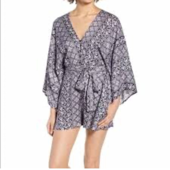 All in Favor Pants - All In Favor XXL Shorts Romper Blue White Floral Print Boho Flowy Pockets Summer
